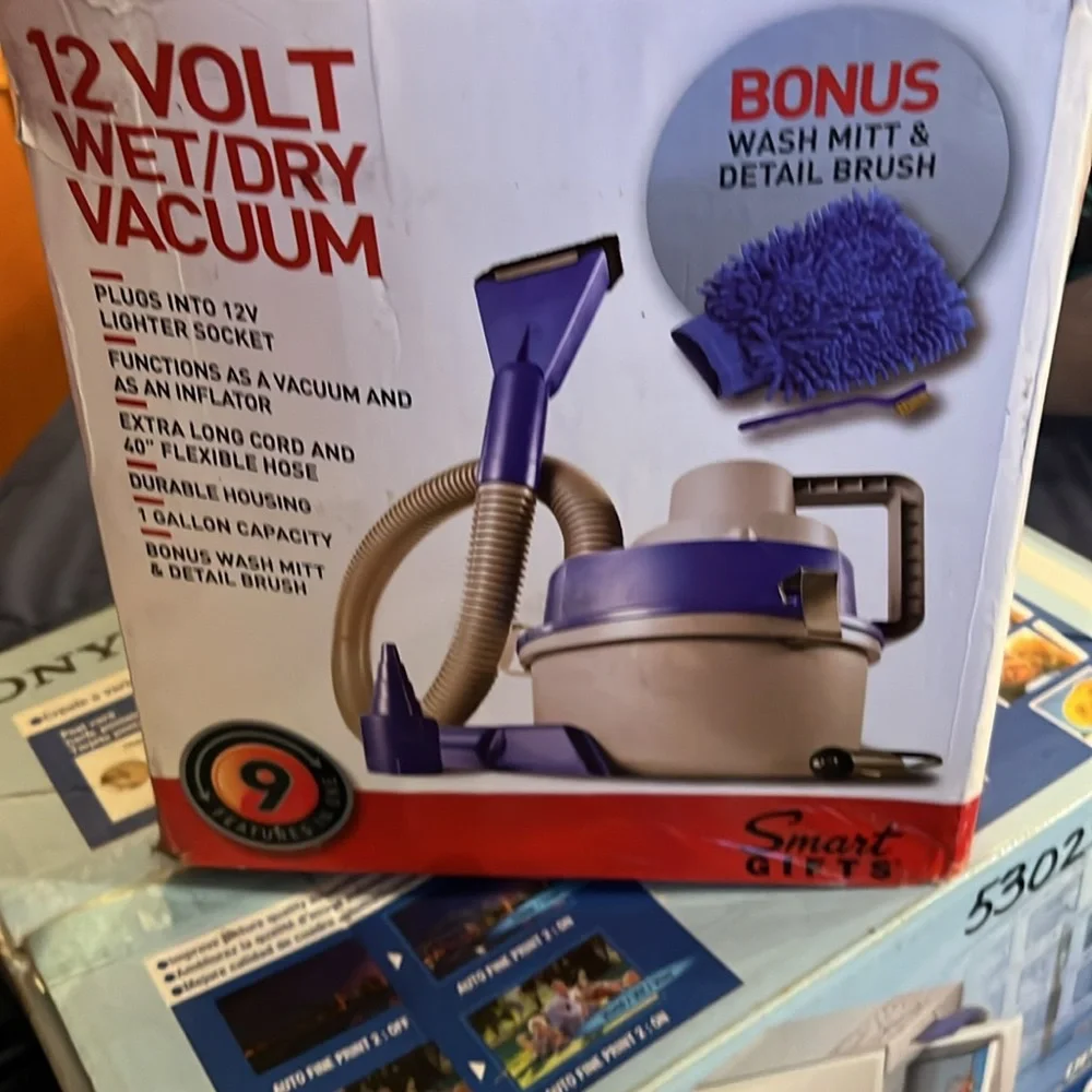 12 VOLT WET/DRY VACUUM, NEW IN BOX , UNUSED ! - Picture 11 of 16